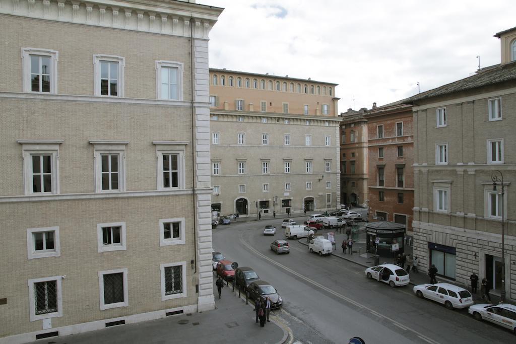 Relais Rione Ponte Hotel Rom Eksteriør billede